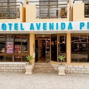 Avenida Hotel